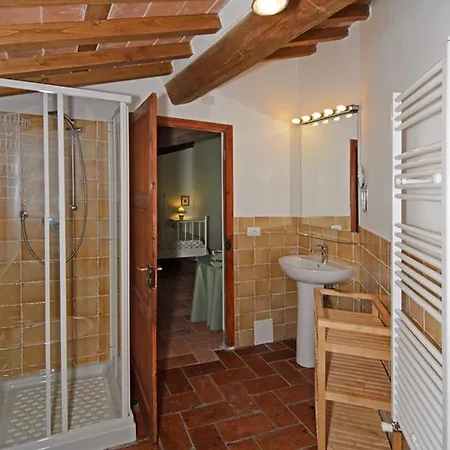 Al Palazzaccio Κατάλυμα σε φάρμα Calci